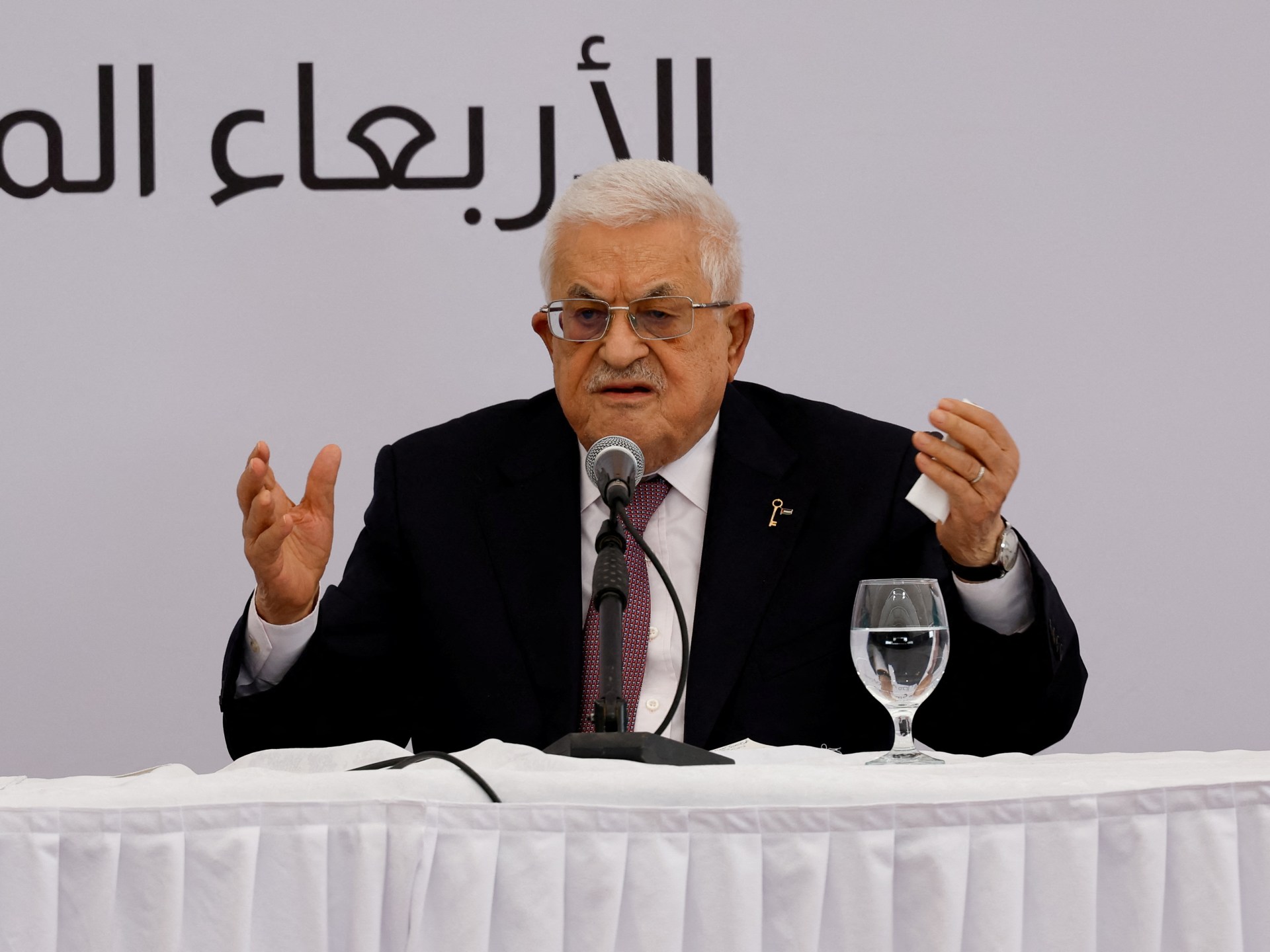 ما الجديد في إعلان تولي نائب الرئيس الفلسطيني رئاسة السلطة حال شغور المنصب؟