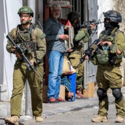 الاحتلال ينفذ اقتحامات ويفجر منزلا بالضفة الغربية المحتلة