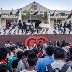 رئيس وزراء مدغشقر يحث على الحوار بعد انضمام عسكريين للمحتجين