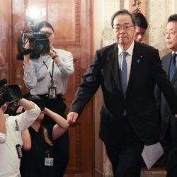 حزب ياباني يعتزم الانسحاب من الائتلاف الحاكم احتجاجا على الفساد