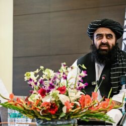 كابل تتهم مجموعات في باكستان بتقويض العلاقة بين البلدين