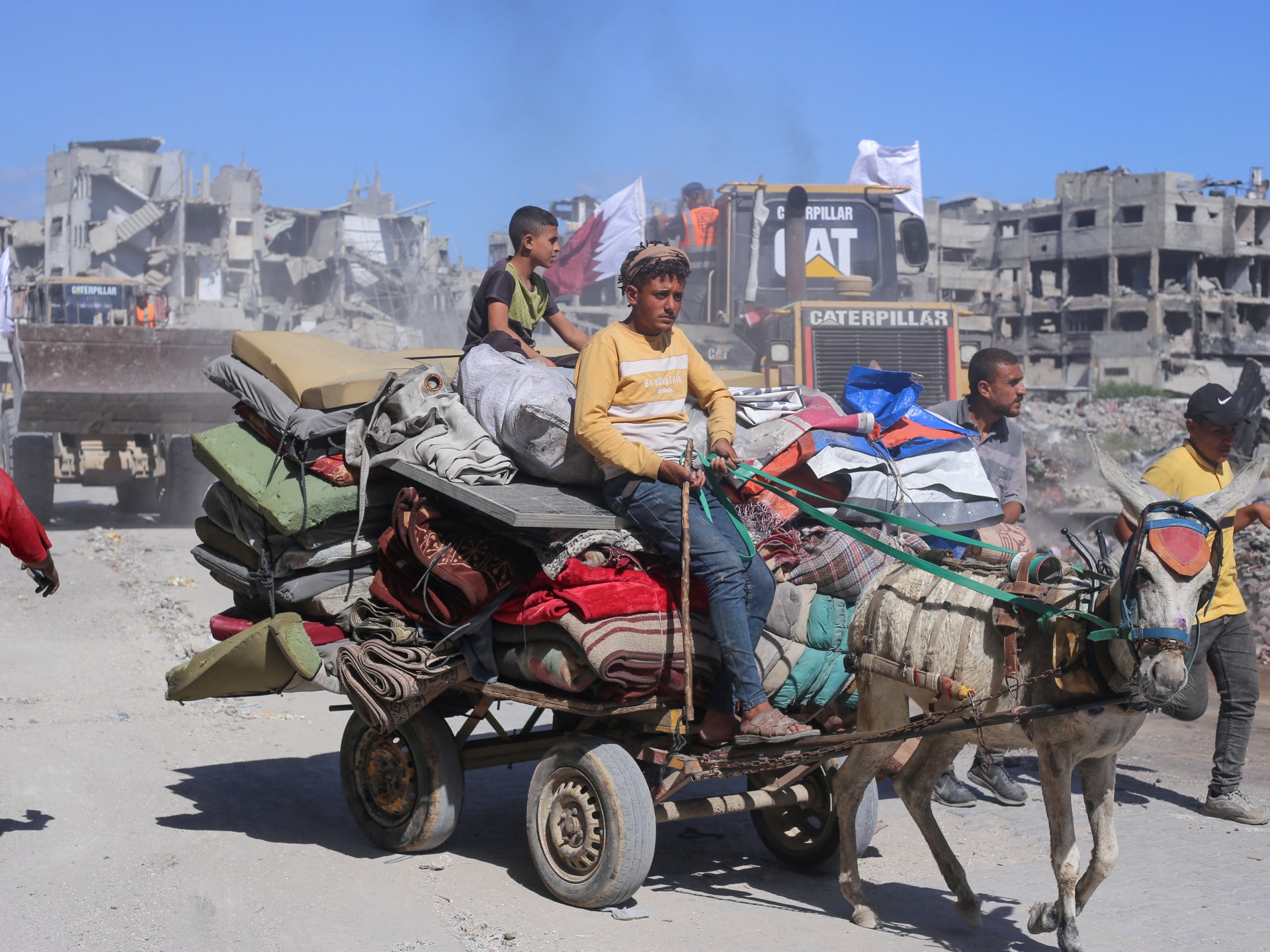 جدعون ليفي: صياح ديك في غزة أصدق إنباءً من كل خطب النصر الإسرائيلية