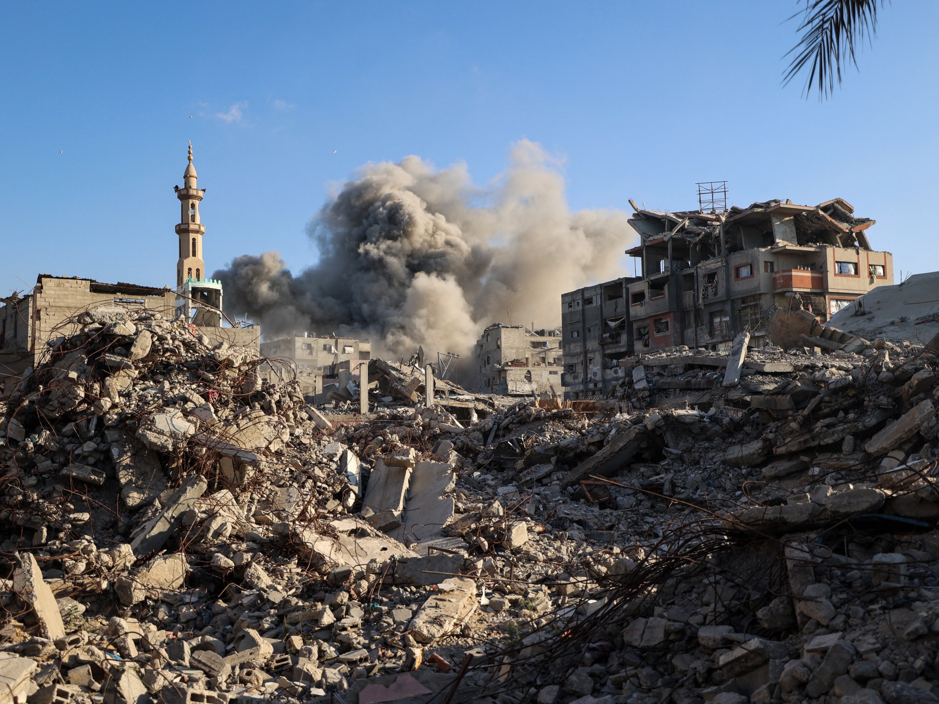 ما الذي أجبر نتنياهو على وقف تصعيده العسكري بغزة؟