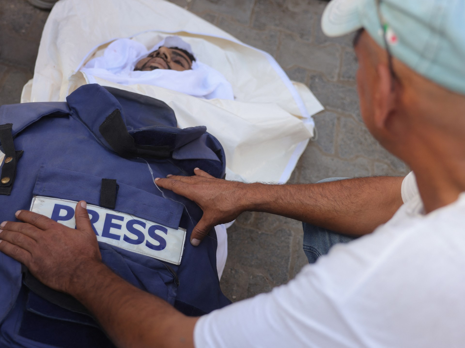 إسرائيل تواصل حربها على الصحفيين.. شهداء ومصابون ومعتقلون بغزة والضفة منذ وقف إطلاق النار