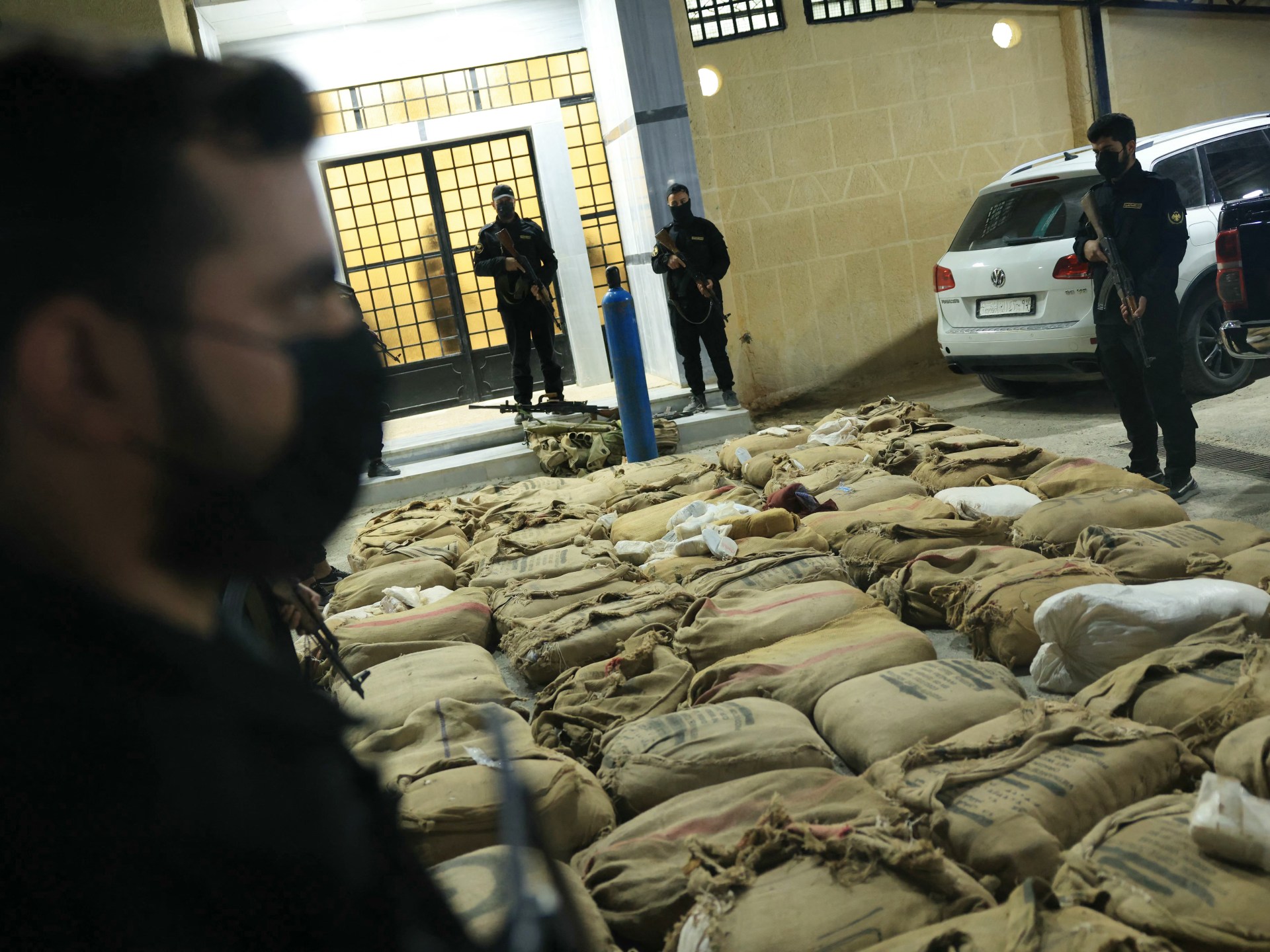 سوريا تعلن ضبط 11 مليون قرص كبتاغون مهربة من لبنان