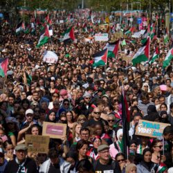 ناشط سويسري من أسطول الصمود يكشف: هذا ما فعلته إسرائيل بنا