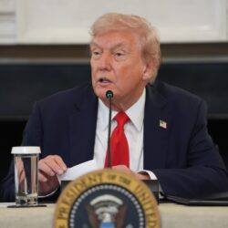 مسؤولان أميركيان يكشفان طبيعة رسائل بعثها ترامب إلى حماس