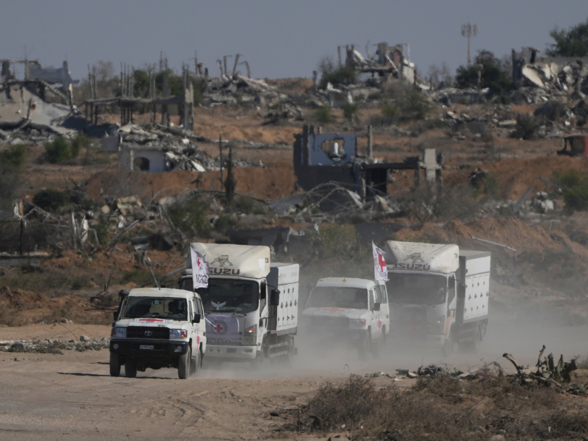 المكتب الإعلامي الحكومي بغزة: جثامين بعض الشهداء سحقت تحت جنازير الدبابات