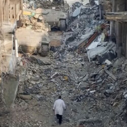 مغردون: لماذا تخشى إسرائيل الإفراج عن الطبيبين أبو صفية والهمص؟