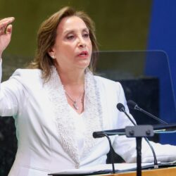 عزل رئيسة بيرو دينا بولوارتي بحجة "العجز الأخلاقي"