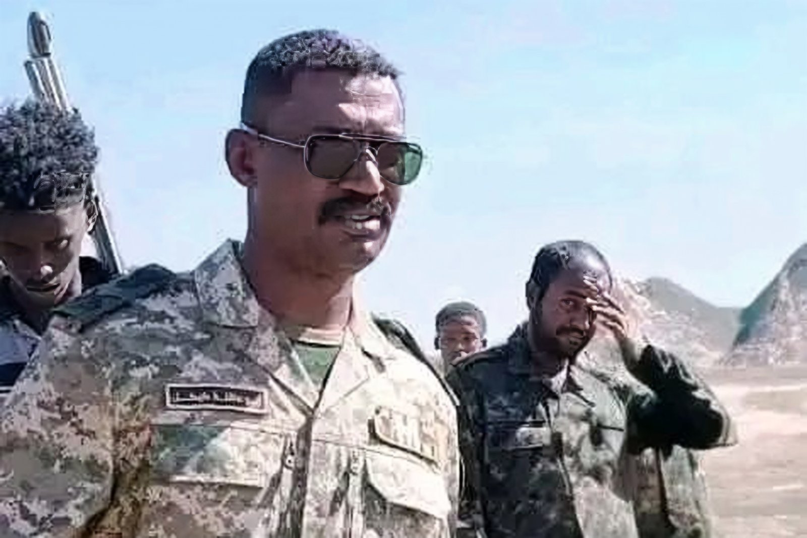 الجزيرة نت تكشف تفاصيل محاولة اغتيال أبو عاقلة كيكل قائد قوات درع السودان 2 erfgerferfg 1760453719