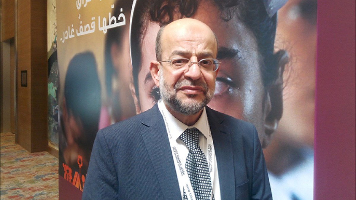 عصام يوسف للجزيرة نت: 90% من غزة دُمرت لكن الأمل ما زال أقوى من الركام
