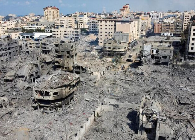 ملء الوقت الضائع بنزاع أهل السلطة