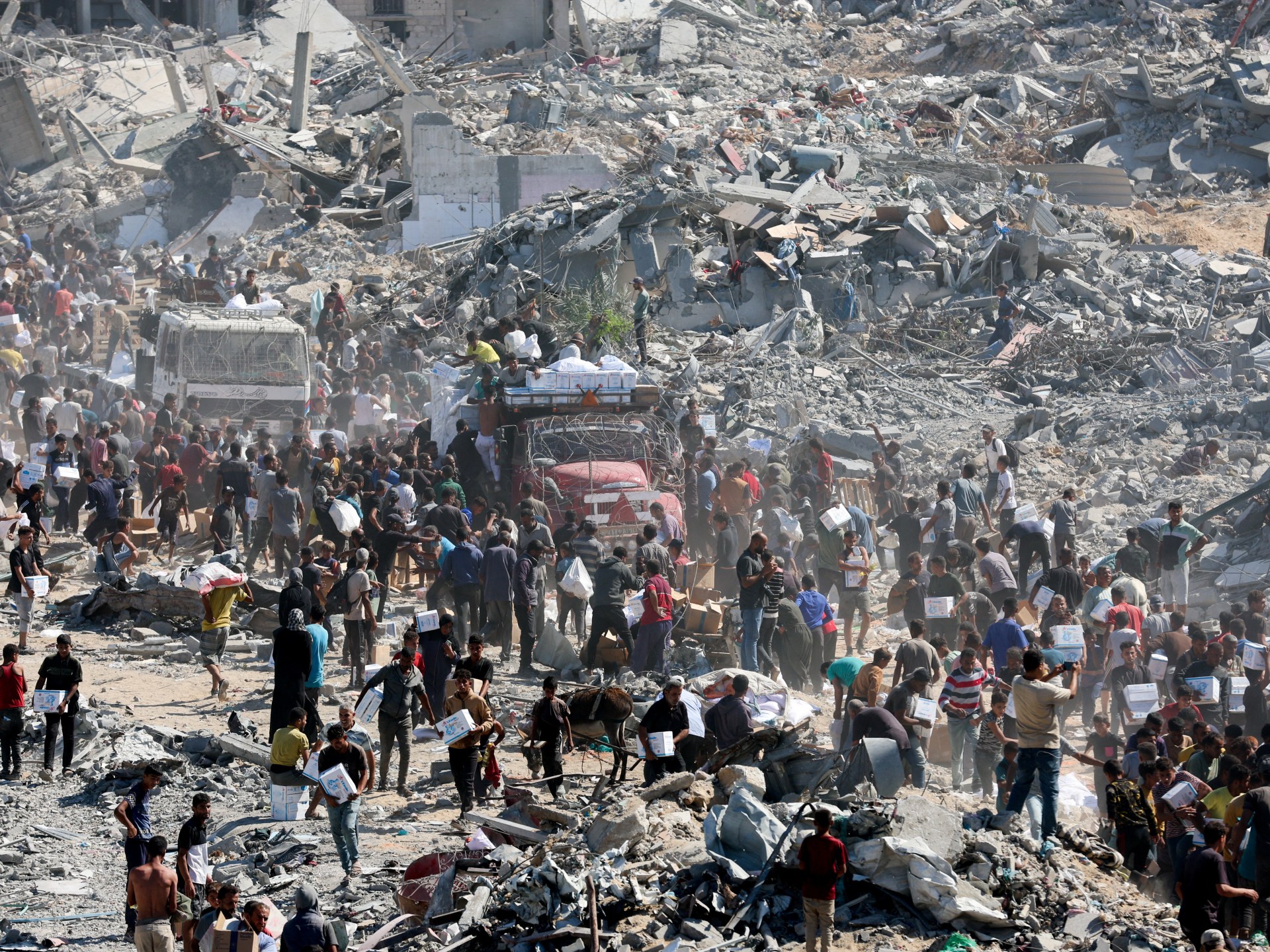 قبائل وعشائر غزة تعلن رفضها مظاهر البلطجة والفلتان