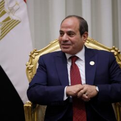 السيسي: مصر ستستضيف مؤتمرا لإعادة الإعمار بغزة في نوفمبر