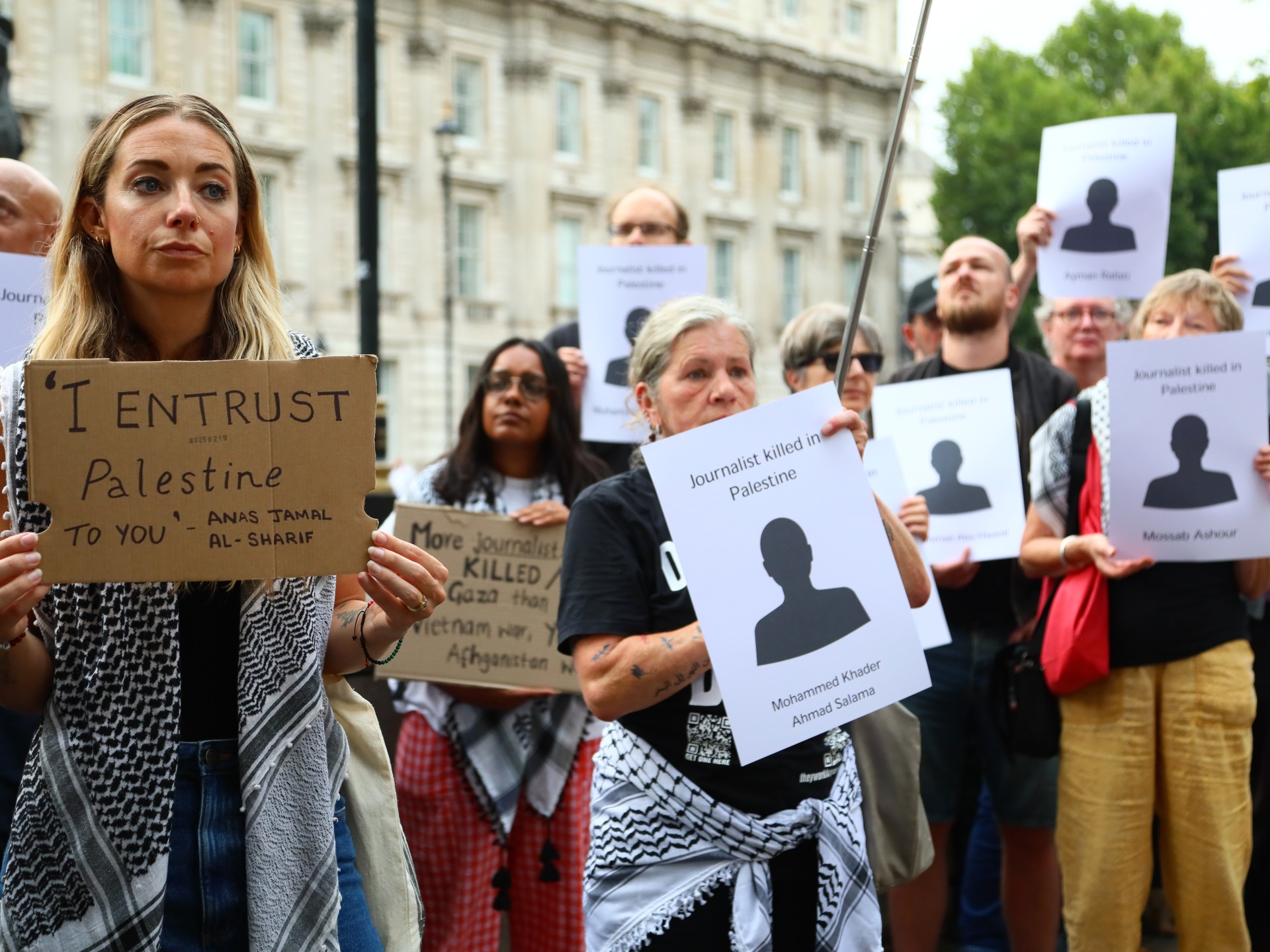 هل تسمح إسرائيل بدخول الصحفيين إلى غزة بعد عامين من الحظر؟