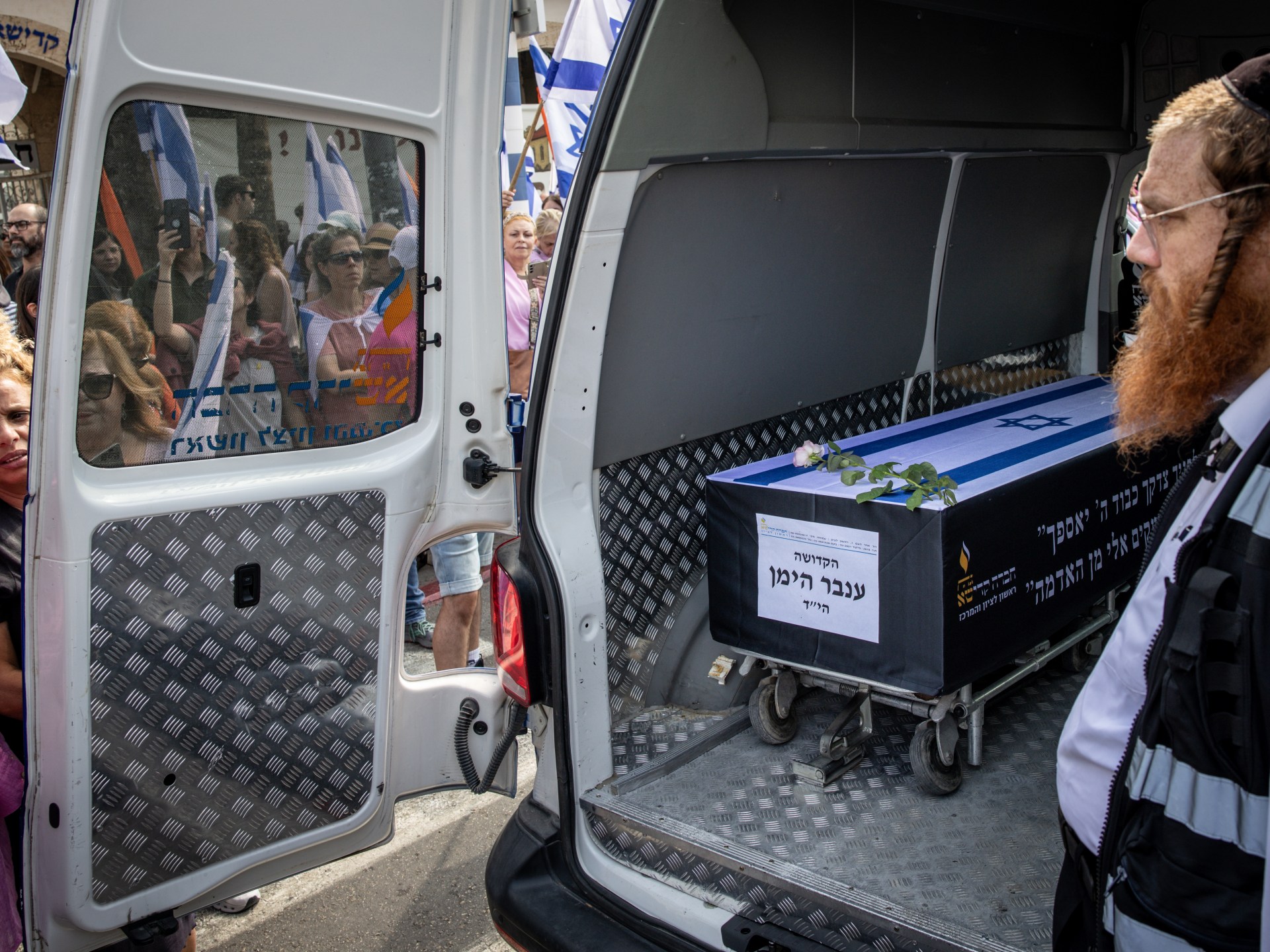 القسام تسلم الليلة جثة أسير إسرائيلي ودعوات لإدخال آليات ثقيلة لغزة