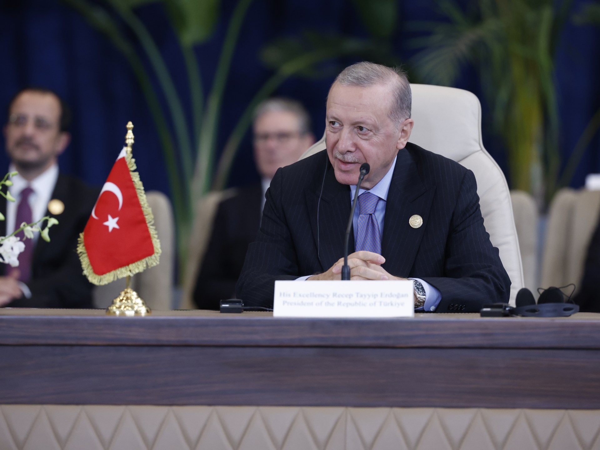 أردوغان يطالب بالضغط على إسرائيل لعدم خرق اتفاق غزة