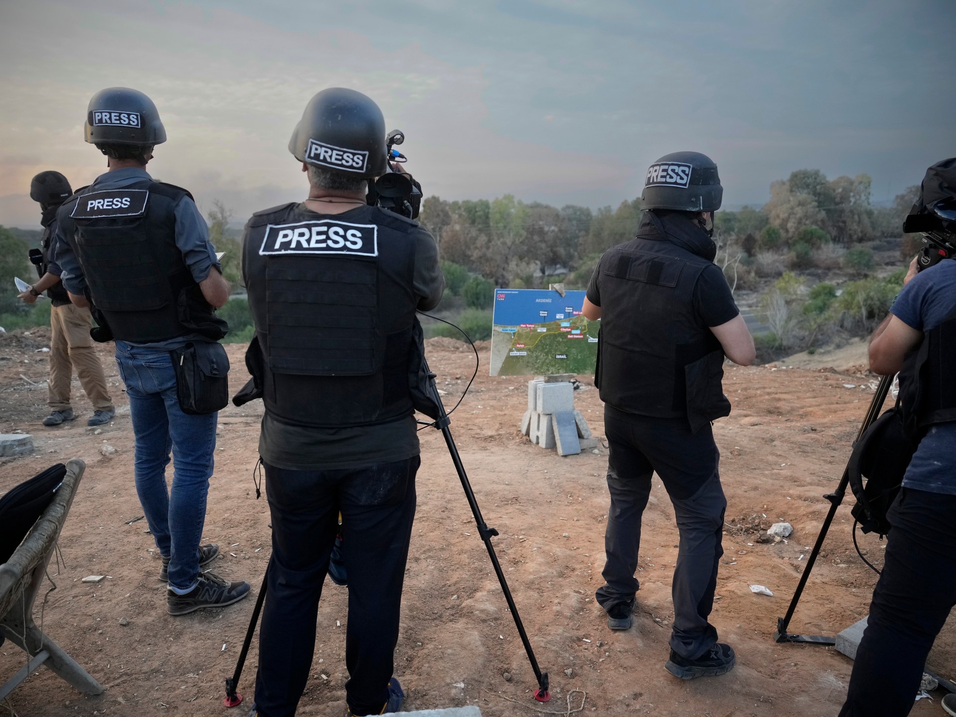 إسرائيل تؤجّل النظر بدخول الصحفيين الأجانب لغزة للمرة السابعة