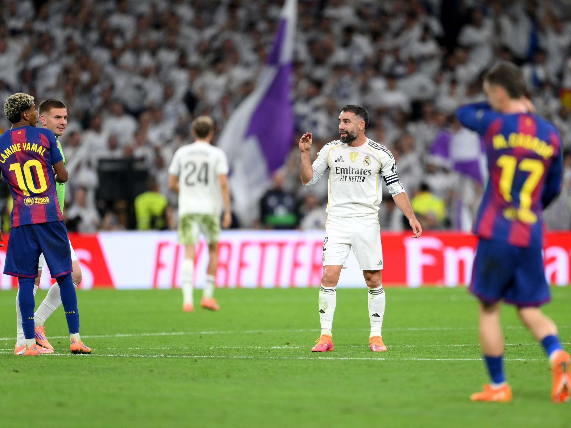 "وجود جسم غريب في ركبته".. كارفخال يتعرض لانتكاسة جديدة
