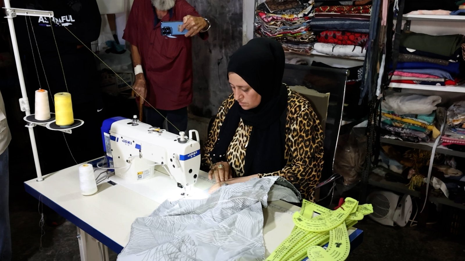 جمعية غراس اللبنانية تقود الأسر من العوز إلى التمكين 4 image 1760338095