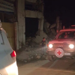 الصليب الأحمر يتسلم جثامين 45 أسيرا فلسطينيا وإسرائيل تتعرف على هويات 4 جثث