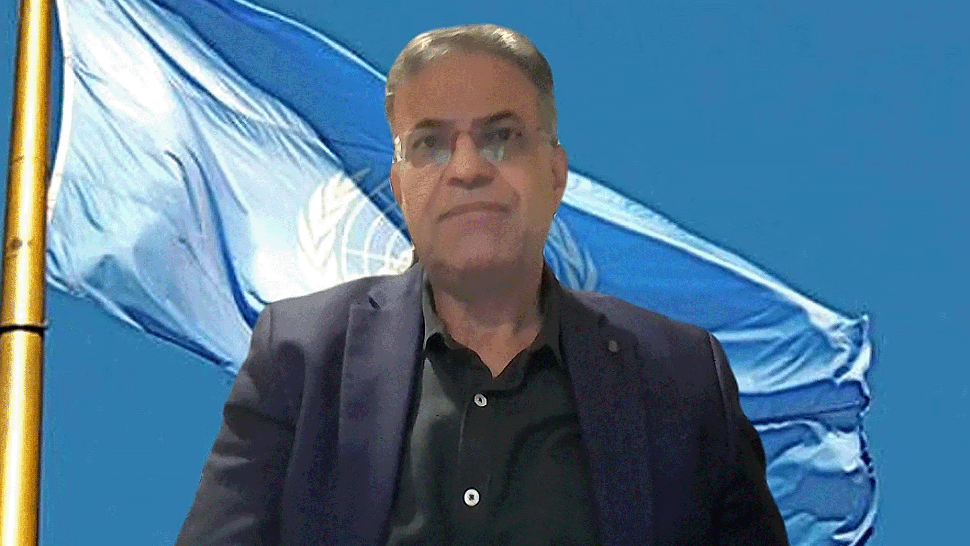 المستشار الإعلامي للأنروا: أولويتنا إعادة 140 ألف طالب للدراسة بغزة