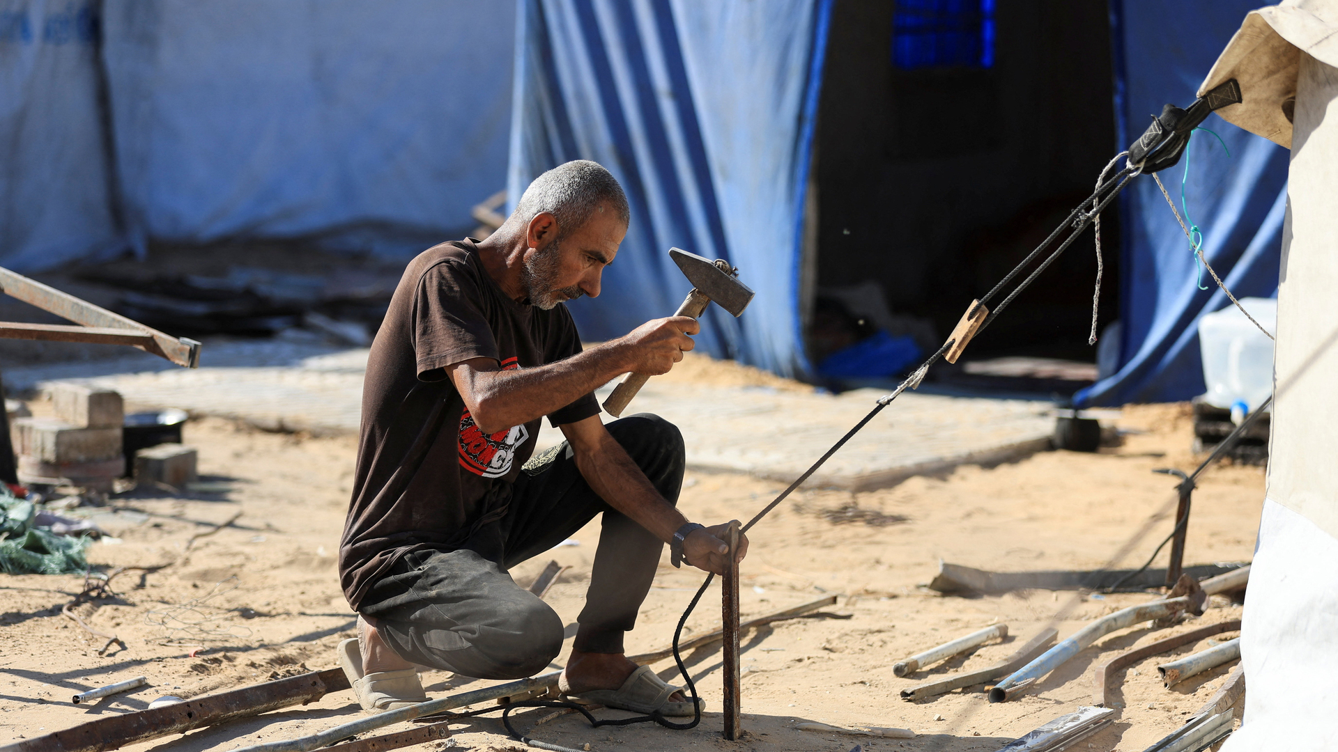 إعلام إسرائيلي: اليوم التالي سيشهد حملة للغزيين يكتبون فيها أنهم كانوا في محرقة