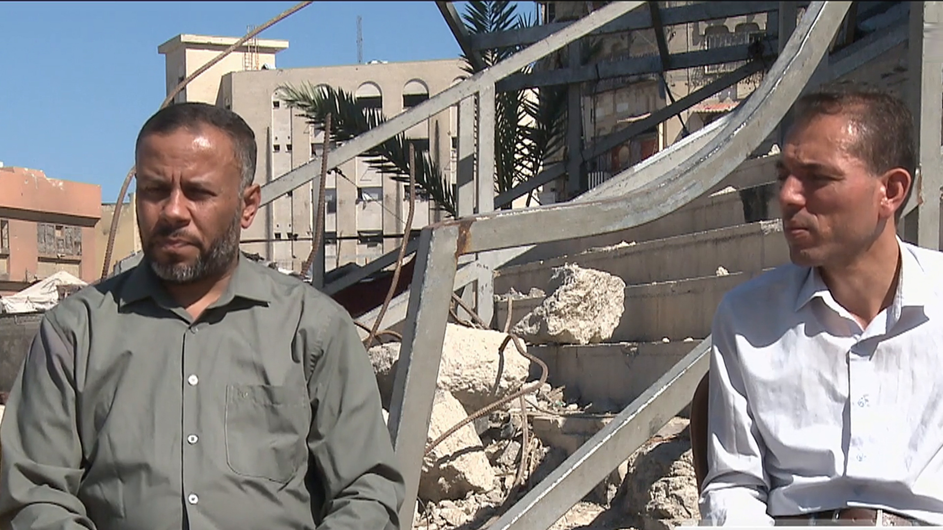 مسؤولان بحكومة غزة: 288 ألف أسرة بدون سكن ونحتاج لمساعدات عاجلة