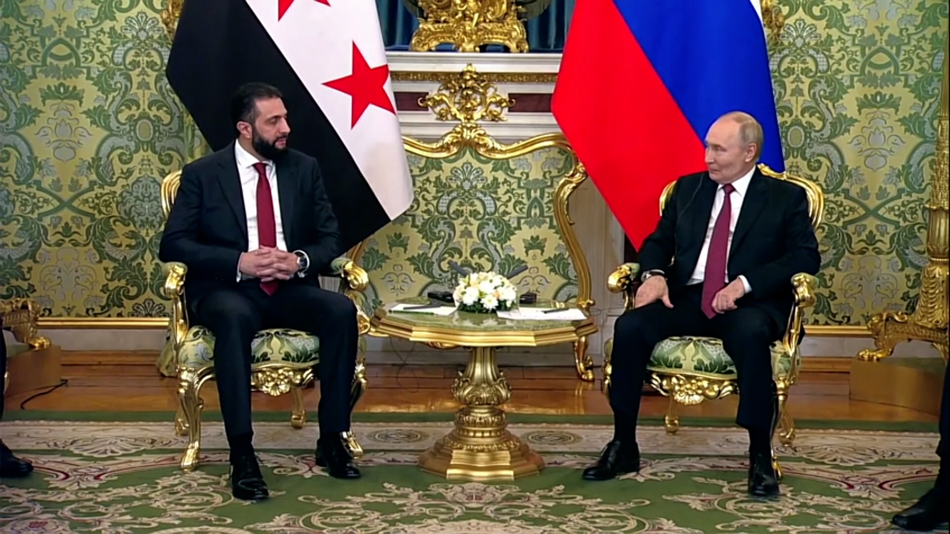 "درجكم طويل ونحن رياضيون".. عبارة للشرع اختزلت مسار الثورة والحوار مع روسيا