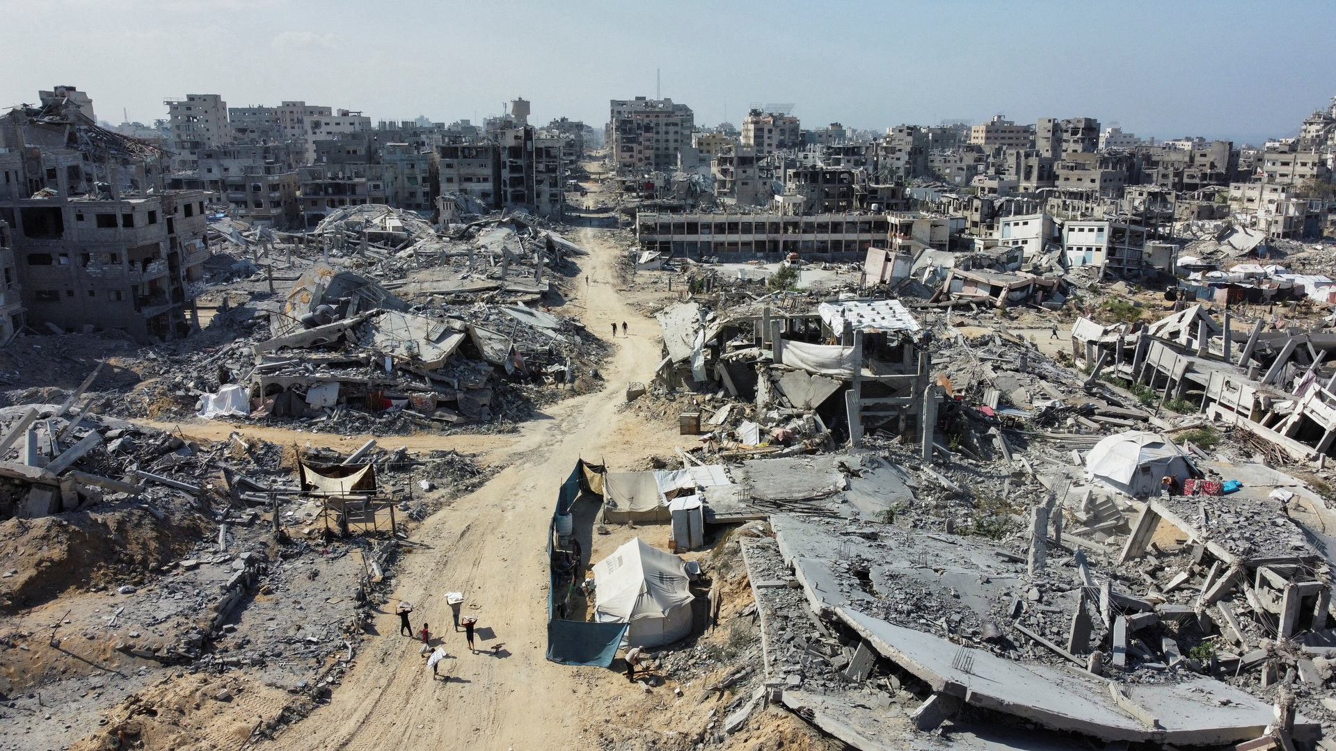 محللان: نتنياهو يهدف لشرعنة مليشياته بغزة وتخريب جهود واشنطن