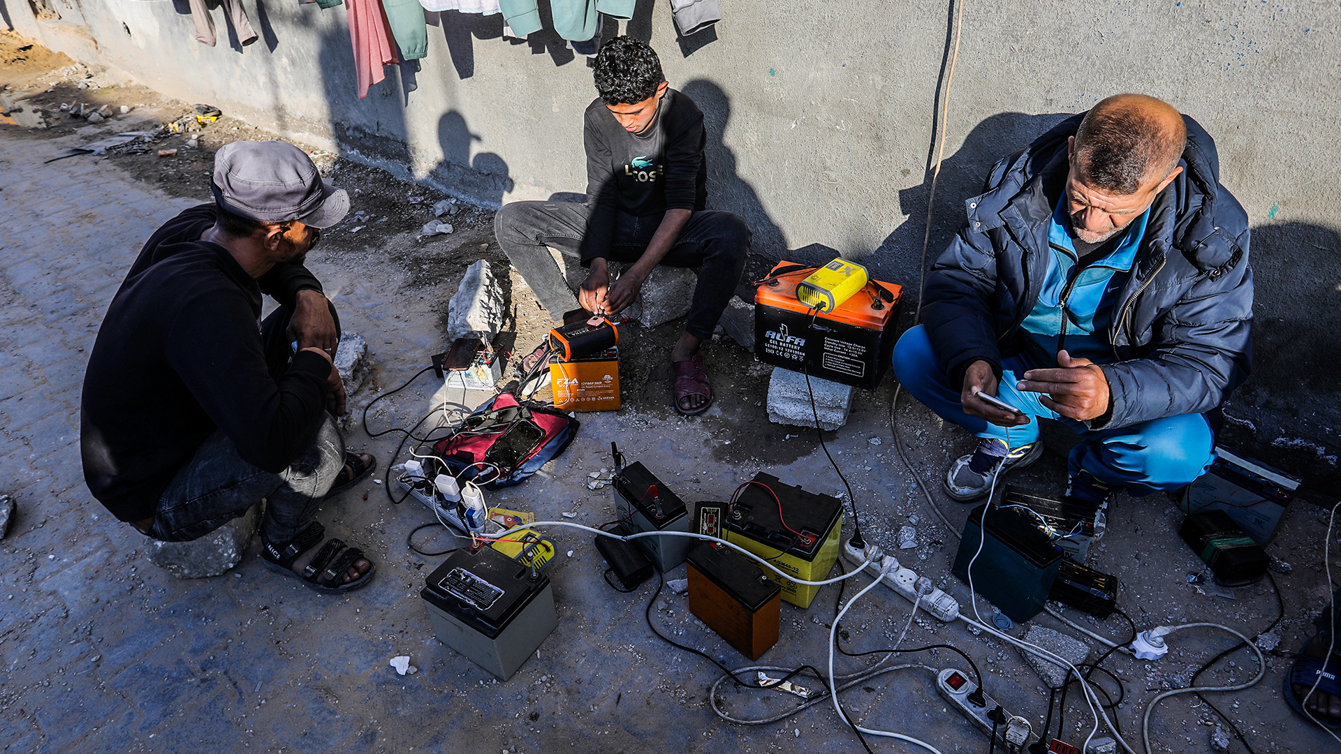 شركة كهرباء غزة تكشف حجم خسائرها الفادحة جراء الحرب