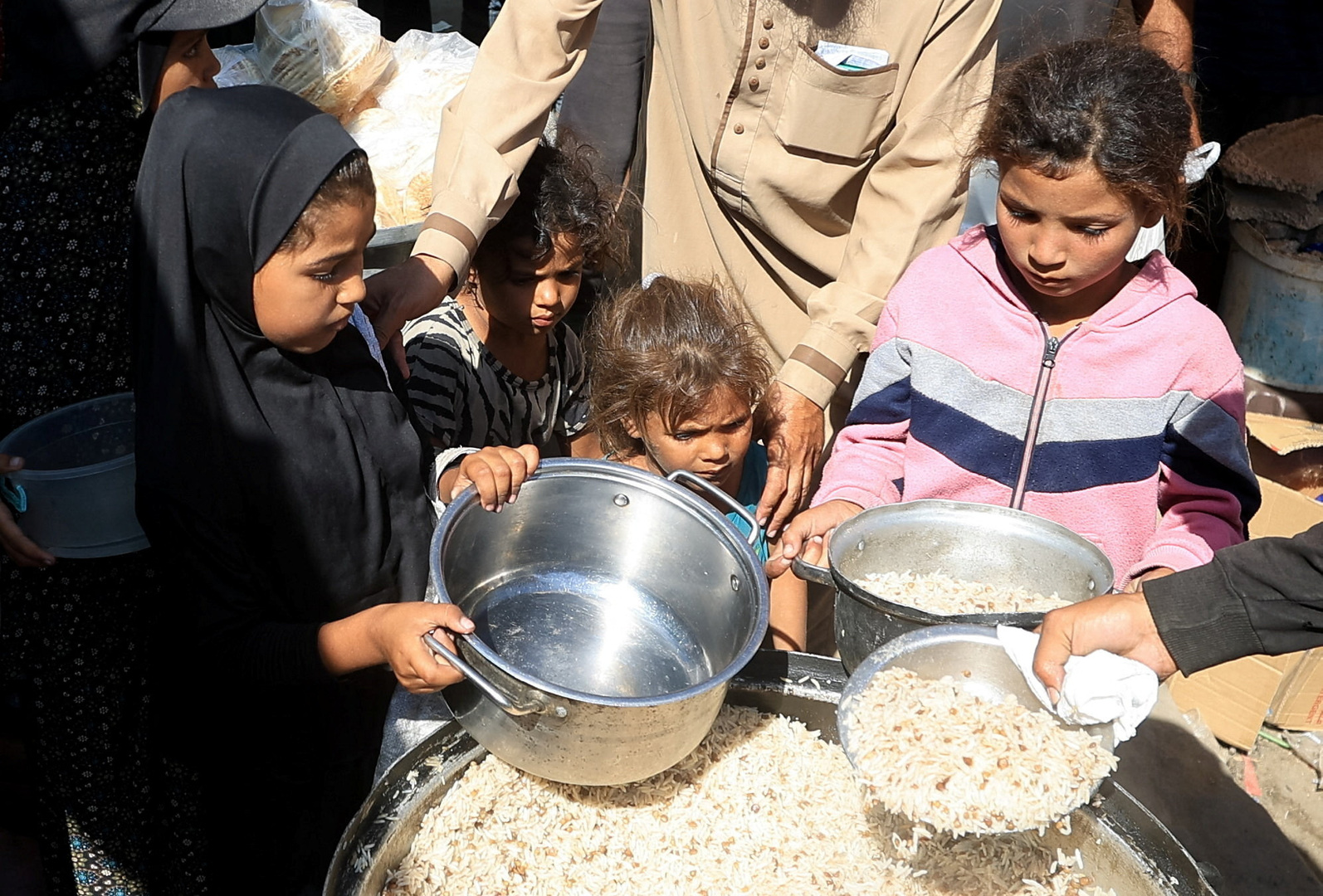 مسؤول أممي: غزة أكثر مكان مدمر على الأرض وأهلها يواجهون تحديات هائلة