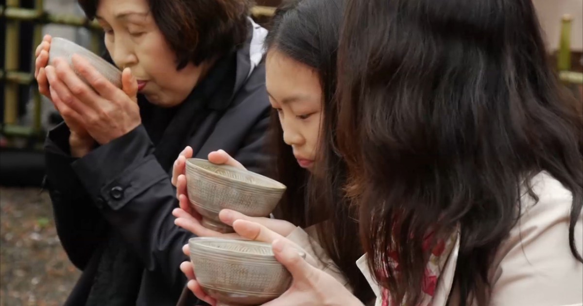 ‫الشاي الأخضر.. فوائد ومحاذير