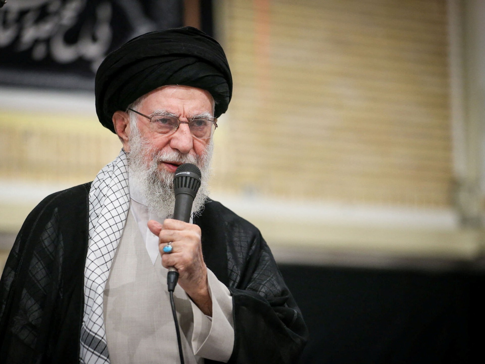 خامنئي: ترامب "واهم" باعتقاده أنه دمر منشآتنا النووية