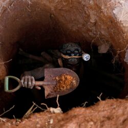 التعدين غير القانوني في غانا.. أزمة وطنية تحت المجهر