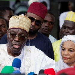 مرشّح المعارضة بالكاميرون يعلن الفوز ويتحدّى الرئيس بول بيا