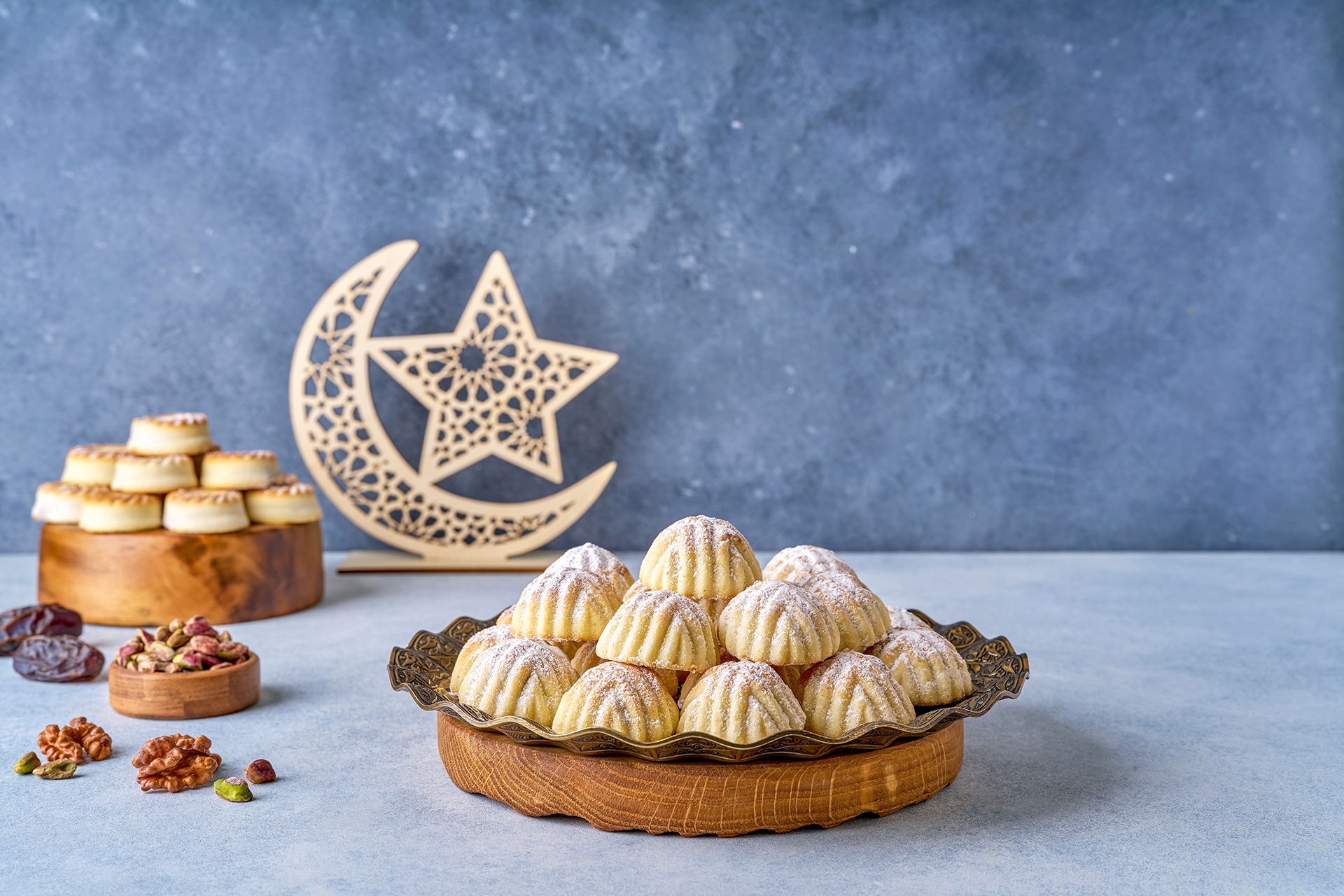 متى موعد عيد الفطر 2026/1447؟ وكم عدد أيام الإجازة بالدول العربية والإسلامية؟