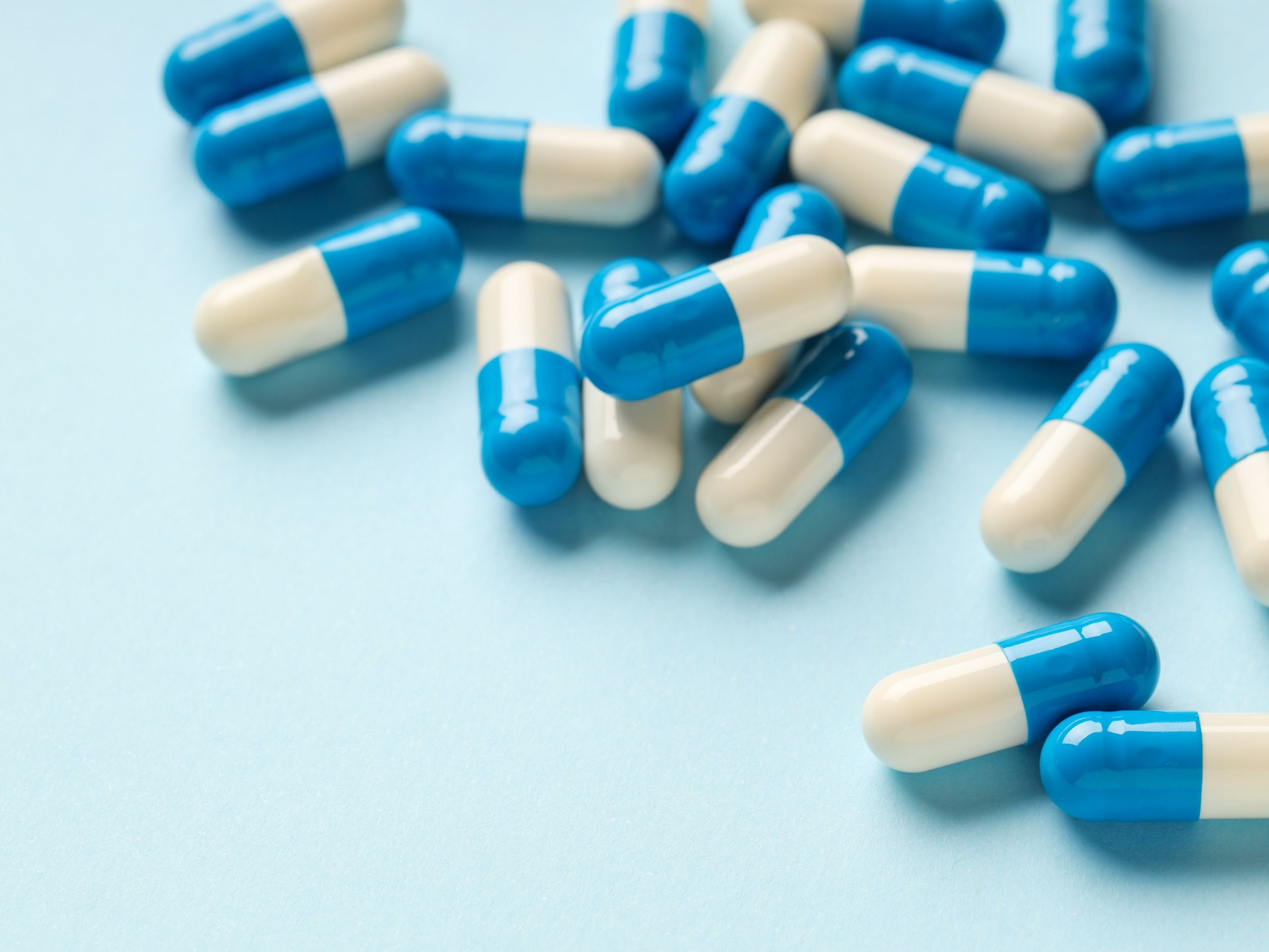 تسهيل تطوير بدائل أرخص للأدوية الحيوية