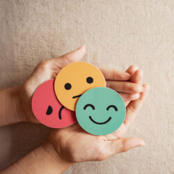 زمن الأزمات والحروب.. كيف تحمي نفسك من الأمراض النفسية؟