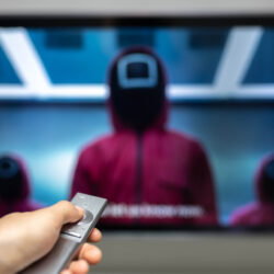 السينما في مواجهة الخوارزميات.. المخرجون يرفضون منطق المنصات