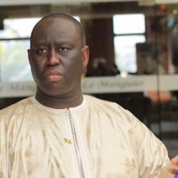 اتهام شقيق الرئيس السنغالي السابق بالفساد