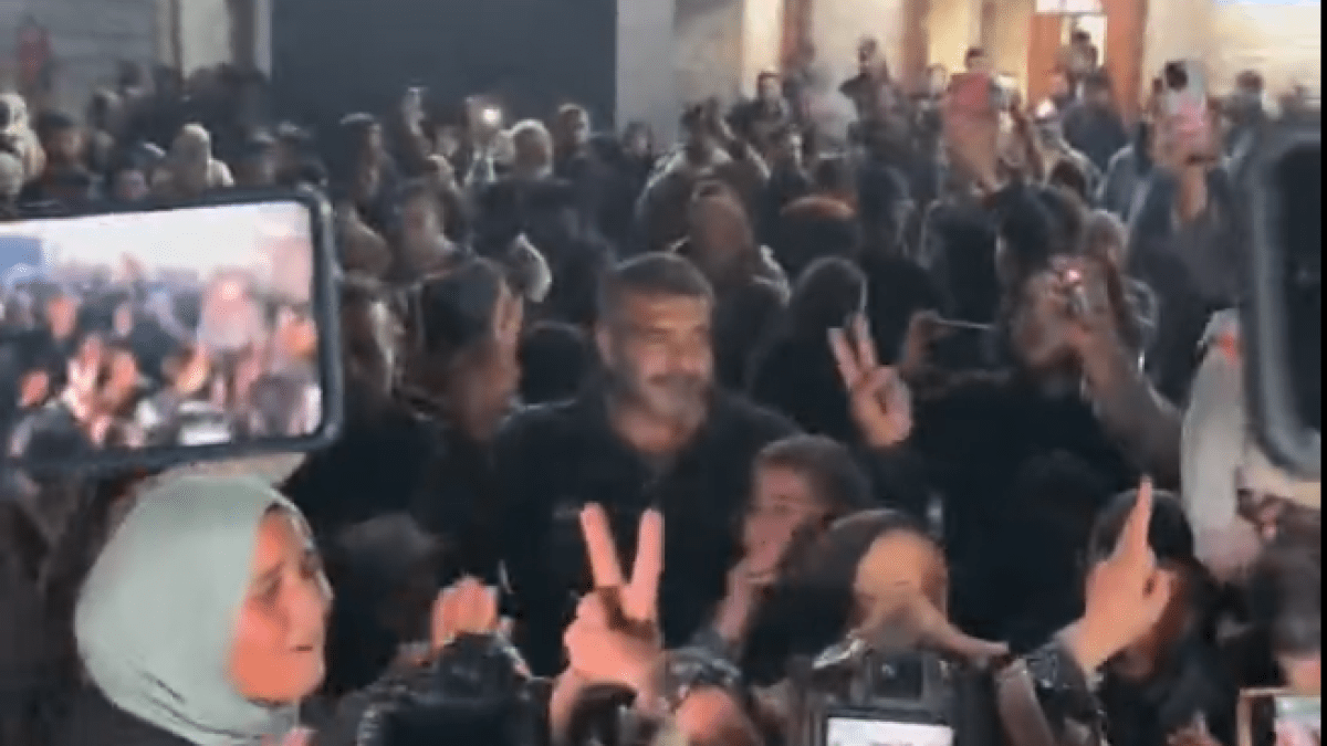 سكان غزة يحتفلون في الشوارع باتفاق وقف الحرب