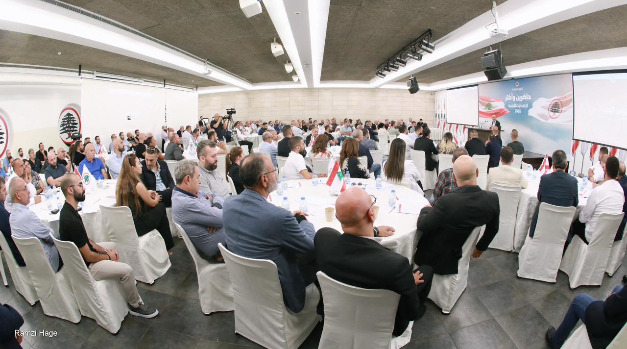 حاضرين وأكتر… جعجع يُطلق الماكينة الانتخابيّة للقوّات