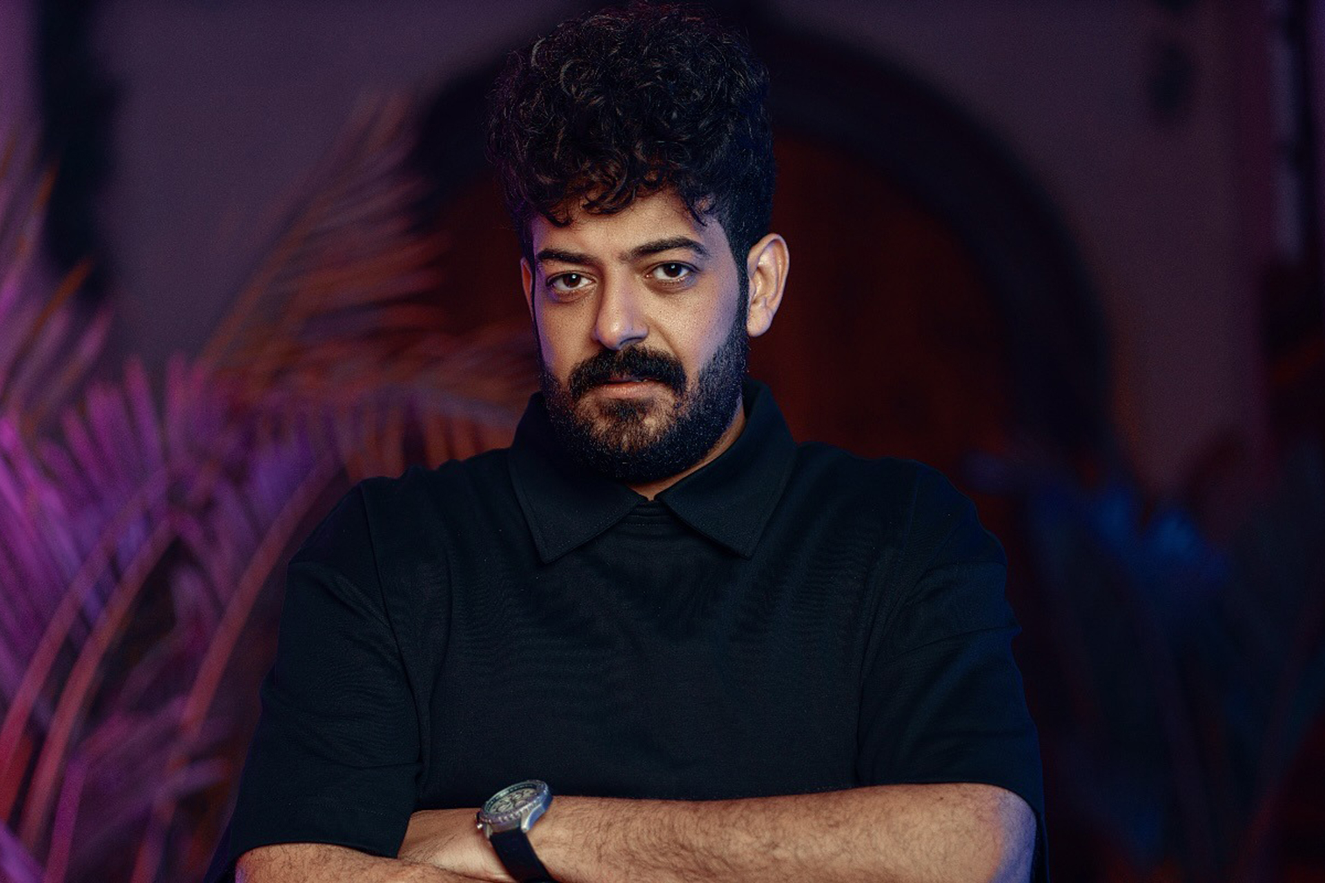 بعد عام من وفاة نجله.. المغني الشعبي إسماعيل الليثي يتعرض لحادث سير مروّع وحالته حرجة