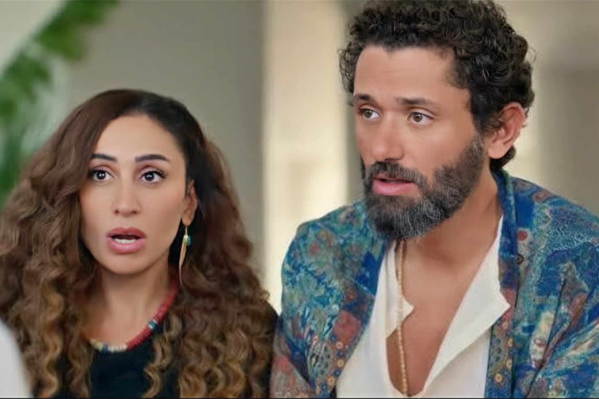 بعد انفصاله عن زوجته بأيام.. كريم عبد العزيز يطرح إعلان "طلقني" مع دينا الشربيني