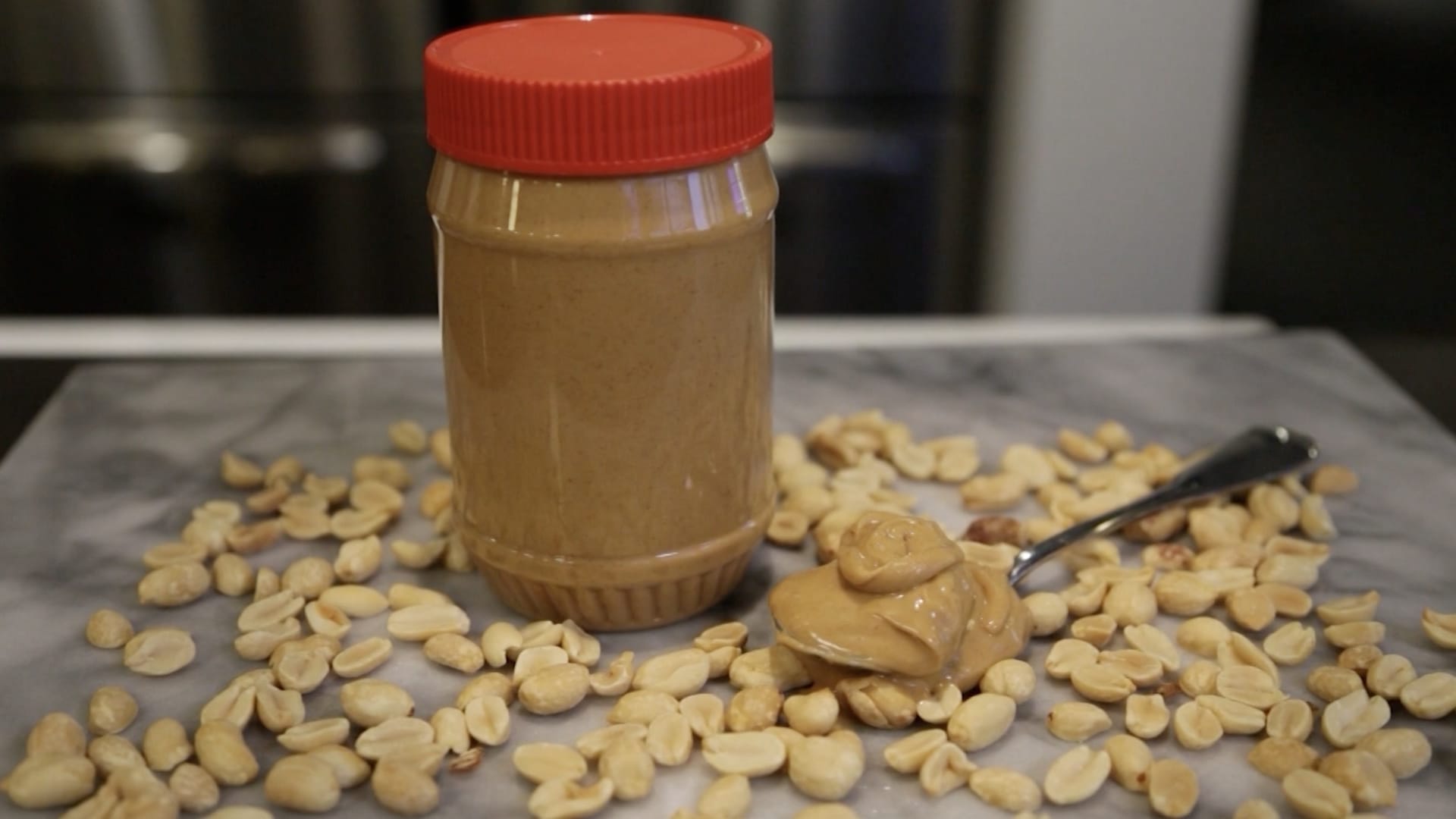 كيف نُدخل الفول السوداني في غذاء الطفل للوقاية من الحساسية؟