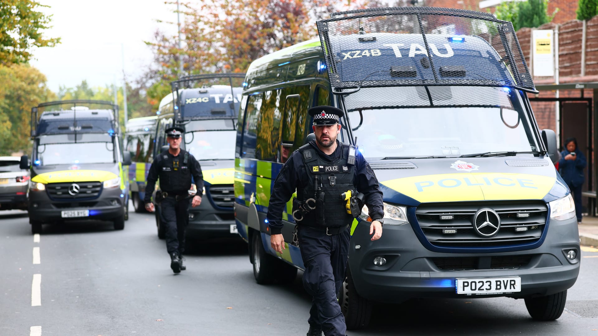 الشرطة البريطانية تعتقل شخصين بعد إصابات في حادث طعن داخل قطار