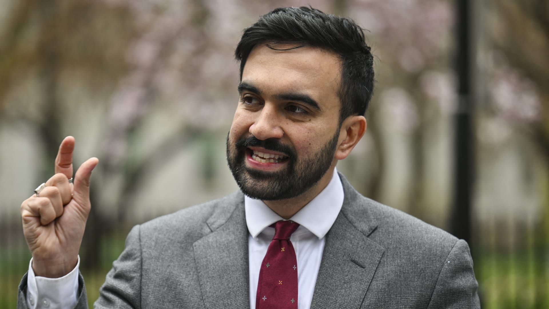 ما قد لا تعلمه عن زهران ممداني أول مسلم يفوز بانتخابات عمدة نيويورك بتوقعات CNN