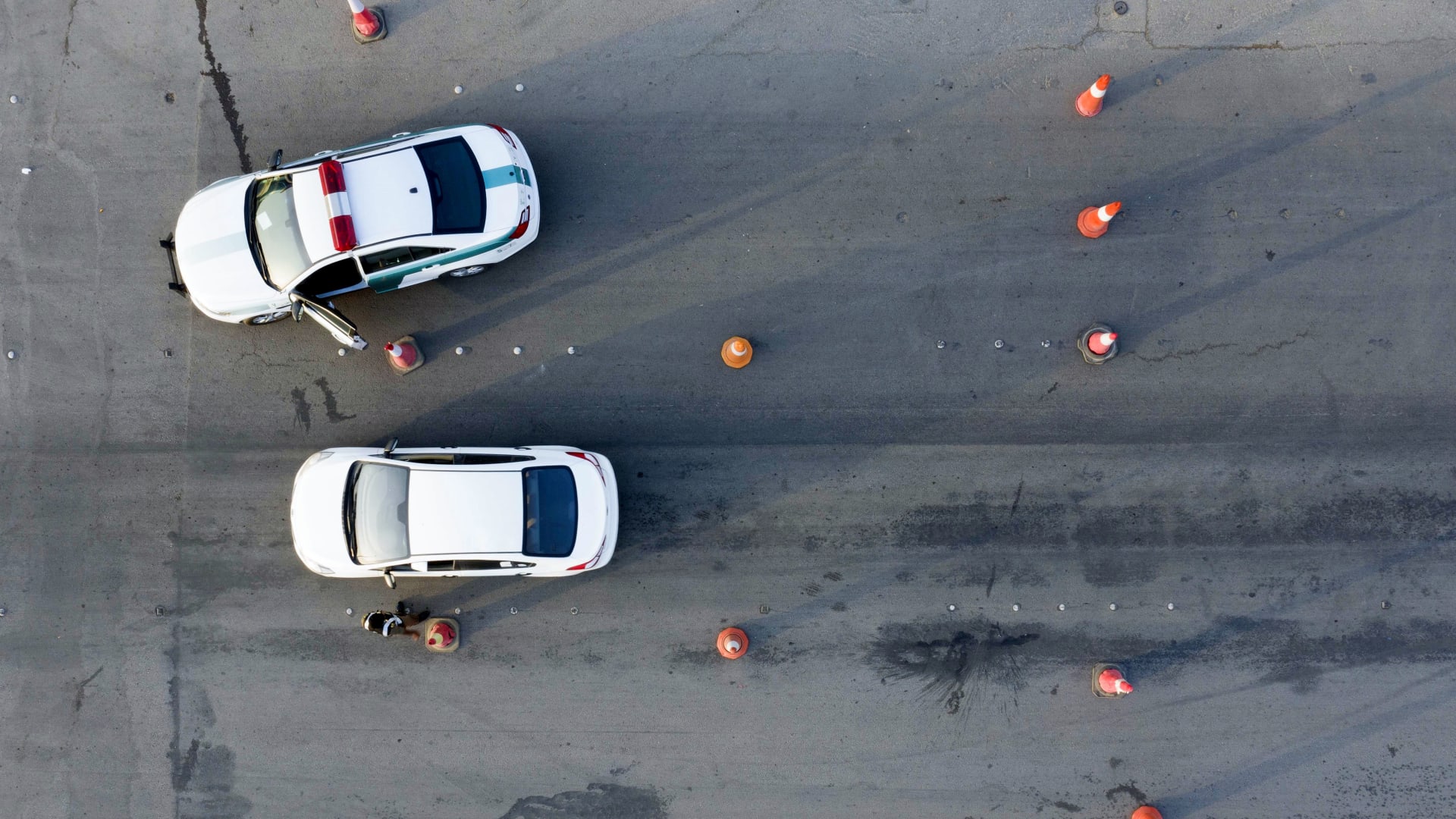 السعودية.. ضبط 3 وافدين لممارستهم "الدعارة" في شقة بالمدينة المنورة